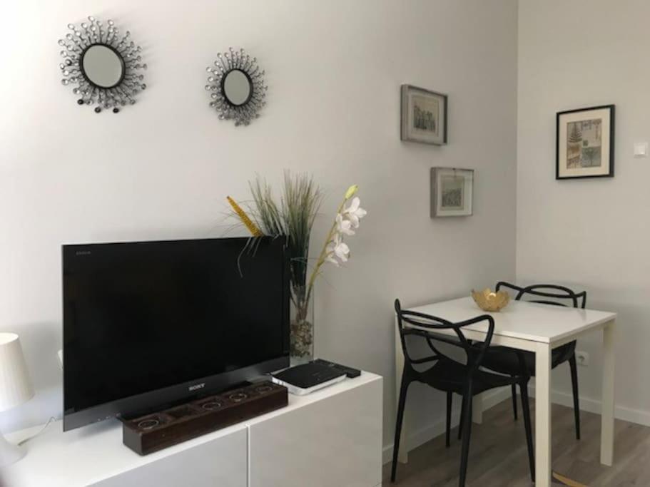Cosy 2 Bedrooms Apartment In Arroios - Ssl 3A Лісабон Екстер'єр фото